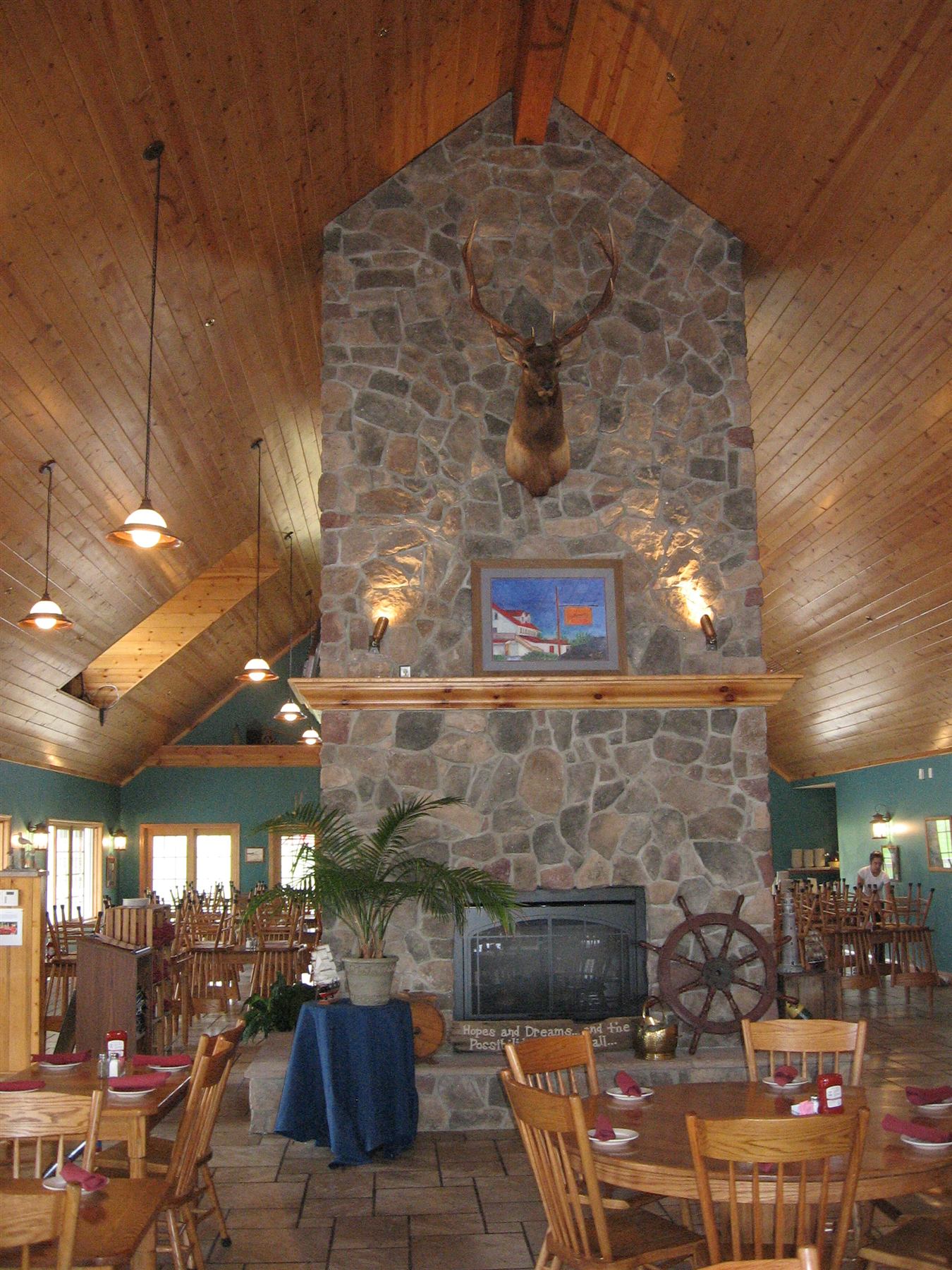 Hen House Restaurant exterior, Frostburg, MD